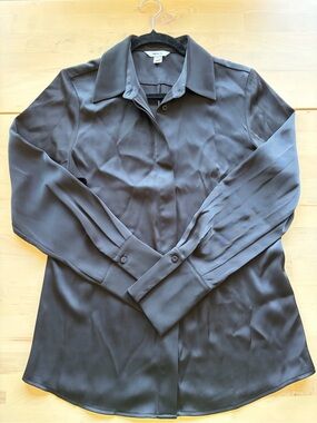 RW&CO. Women's Black Button-Down Satin Shirt